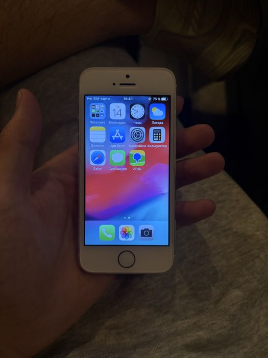 Iphone 5c в отличном состояние