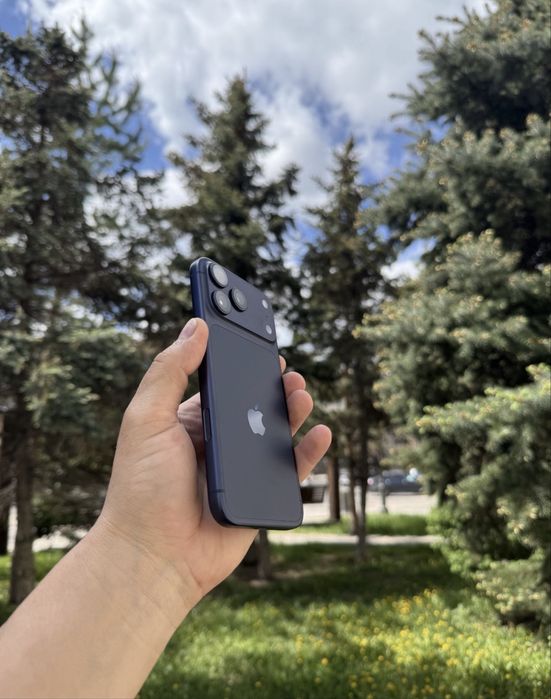 iphone 17 pro синий топ цена