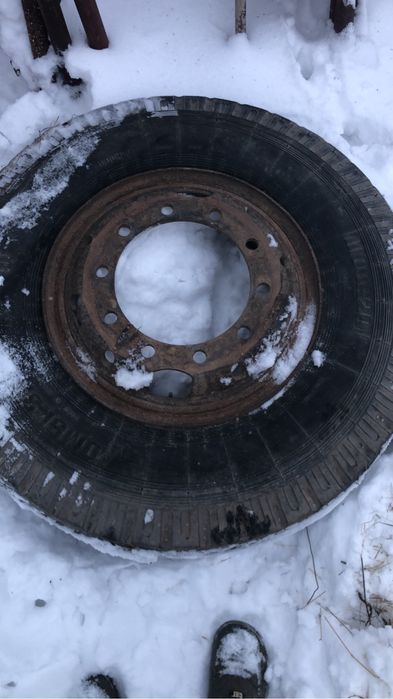 Продам новое колесо с диском