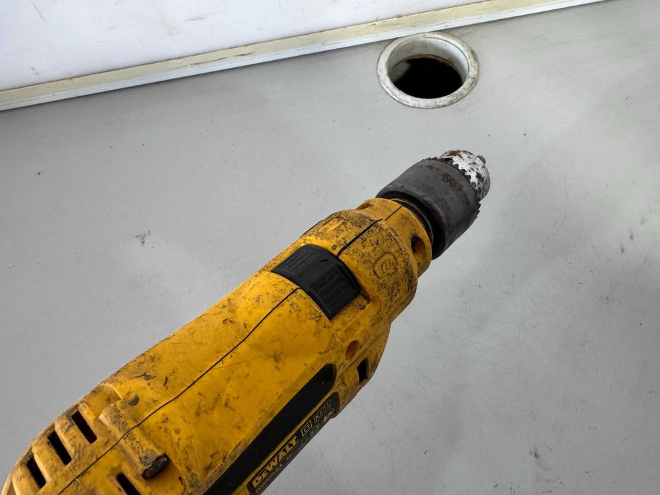 Бормашина - Dewalt 701 W/ Makita 510 W/ Bosch 310W / 110 V (волта)
