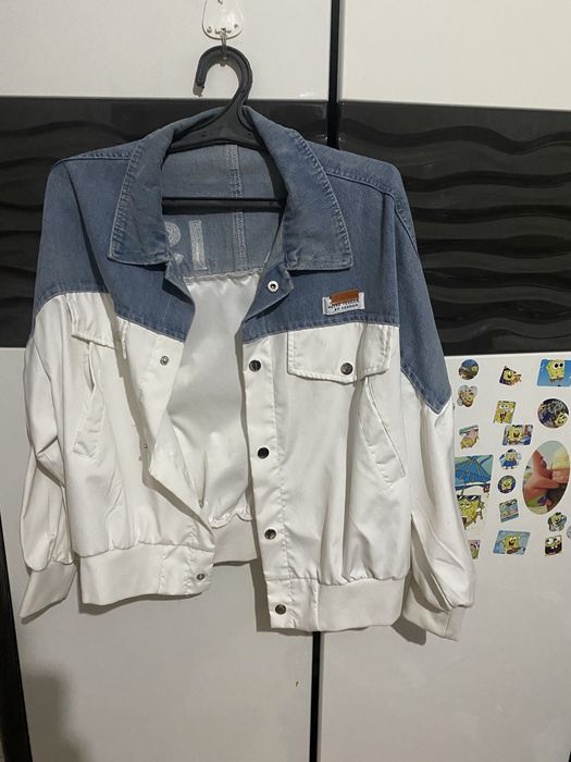 Киимдер сатылады