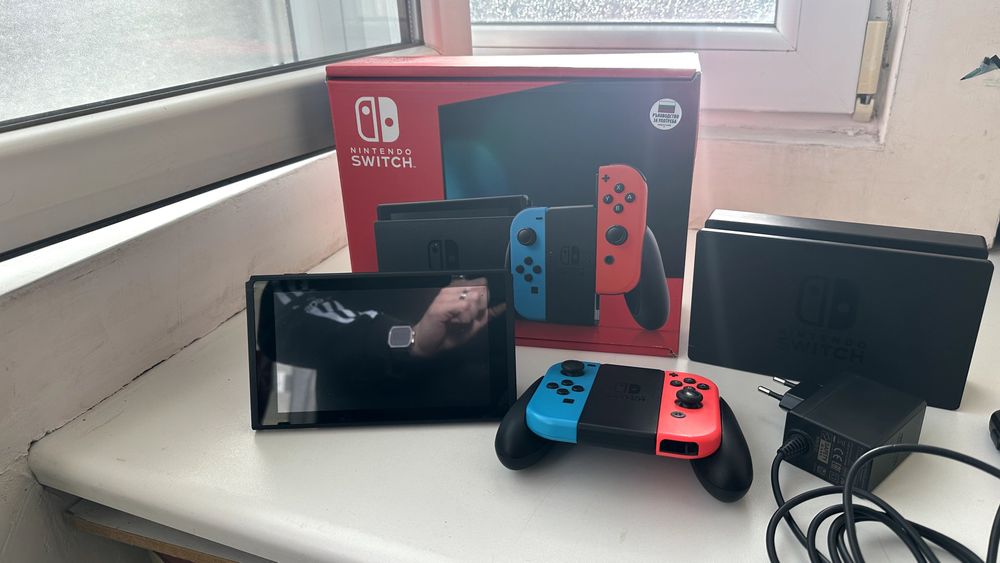 Nintendo Switch V2 с инсталиран PicoFly Modchip