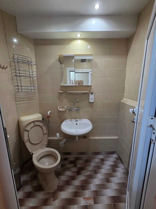 Дава се под наем Тристаен апартамент в Стара Загора, Кольо Ганчев - 65 кв.м за 204 € - Снимка #7