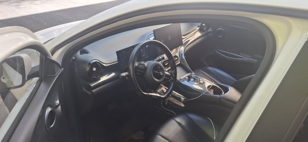 Byd e2  luxury 2023