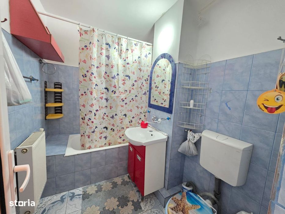 2 camere, decomandat, mobilat, utilat, zona Favorit, etaj intermediar