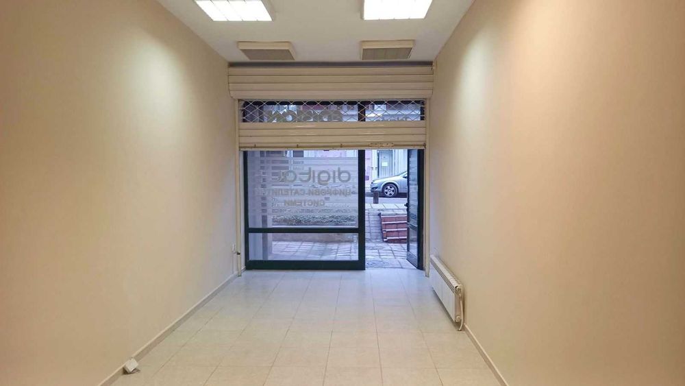 Магазин в тухлена сграда в кв. Павлово