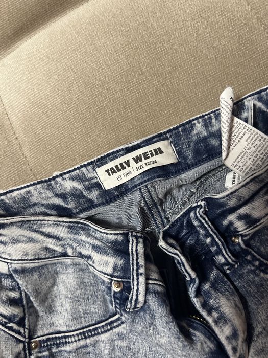 Дамски дънки