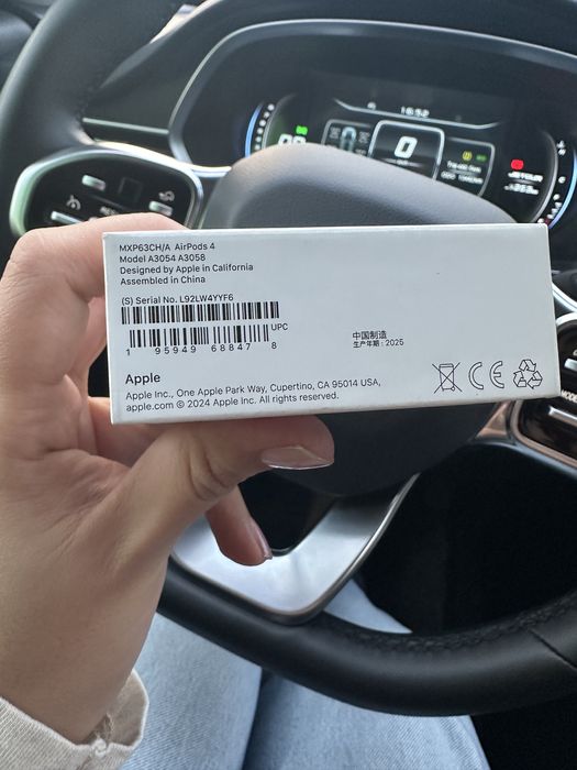 Запечатенные AirPod 4