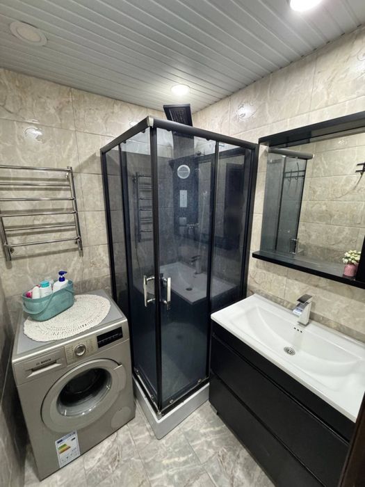 Продаётся квартира (Ориентир Рисовый Базар)