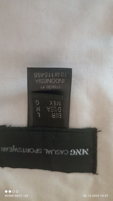 Женская куртка 46 размер