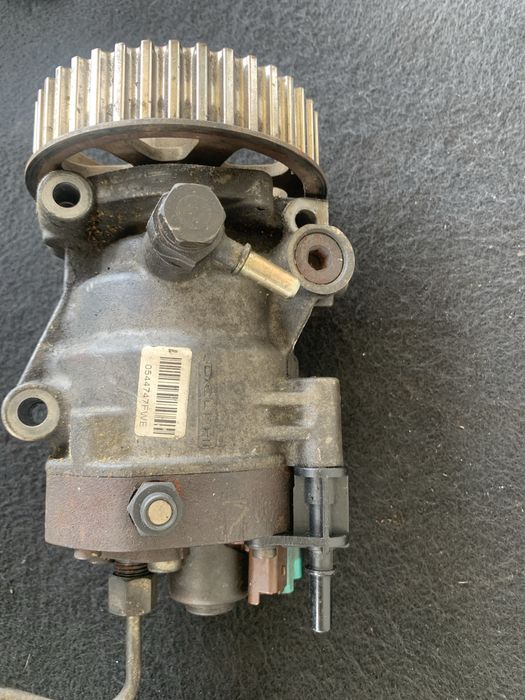 Pompa inalta presiune Duster 1.5 DCI 63KW 85CP K9K796  2010-2016