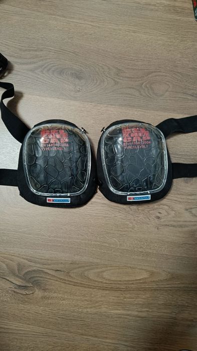 Работни Гелови наколенки BEESWIFT