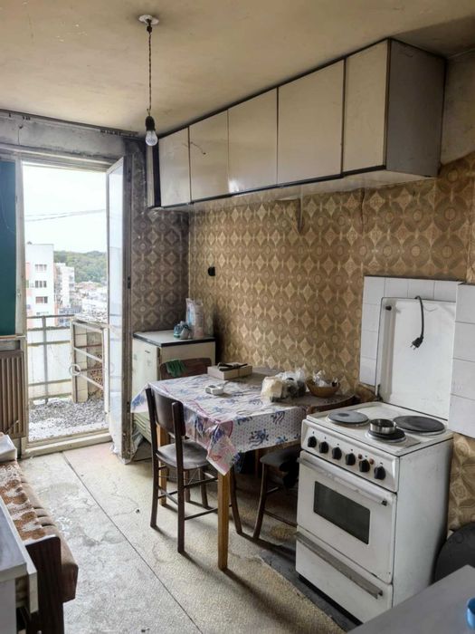 Продава се Двустаен апартамент в Плевен, Идеален център - 67 кв.м за 1568 €/кв.м - Снимка #5