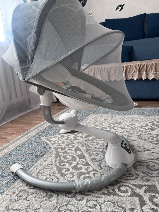 Детский электрический шезлонг