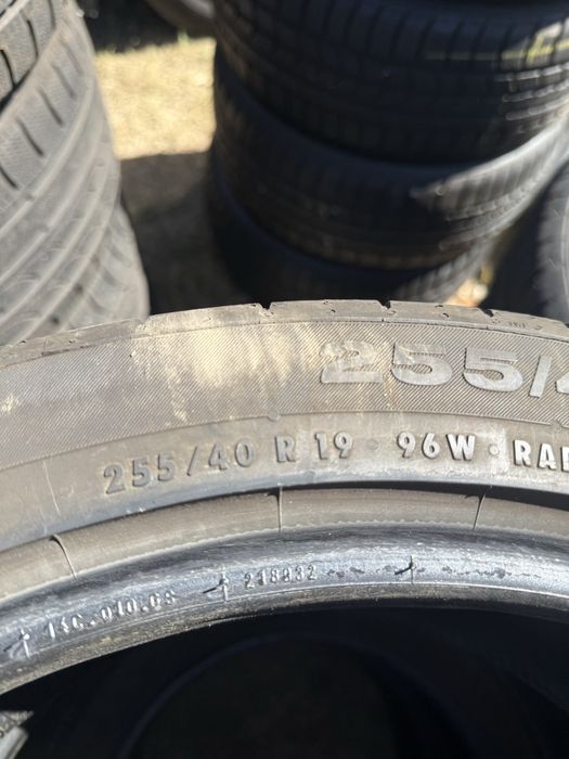 255/40/19 CONTINENTAL 2 броя