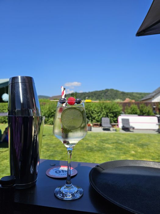 Cocktail bar mobil evenimente/Tort de shoturi