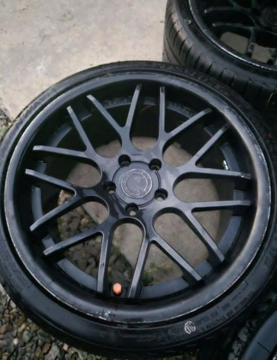 Vând jante vertini concave r19 cu cauciucuri