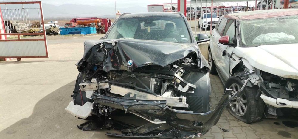 Бмв Х1 2016година