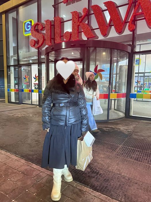 Ппродам ковёр 35 000 т  размер 5 на 3