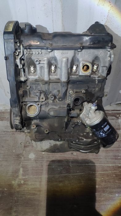 Продам двигатель Ауди ААЕ2.0