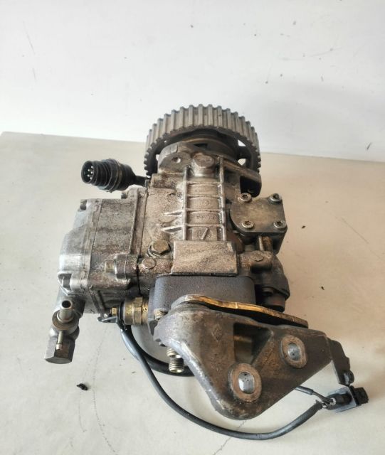 Pompa injectie 1.9 dti 8200048193 Renault Megane prima generatie (fac