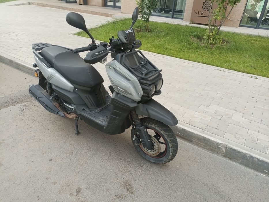 Мопед абëм 150 куб