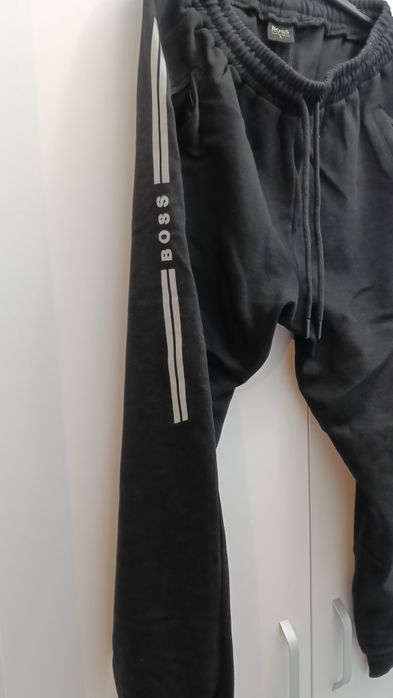 pantaloni hugo boss