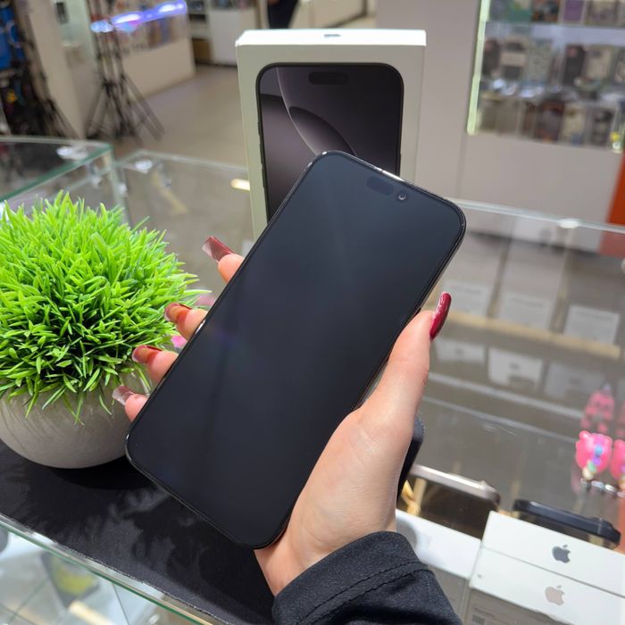 iPhone 16 Pro Max 256gb 100% | iStore