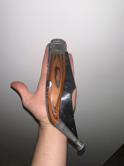 kriket spaniol 38 cm original  pentru colectionari