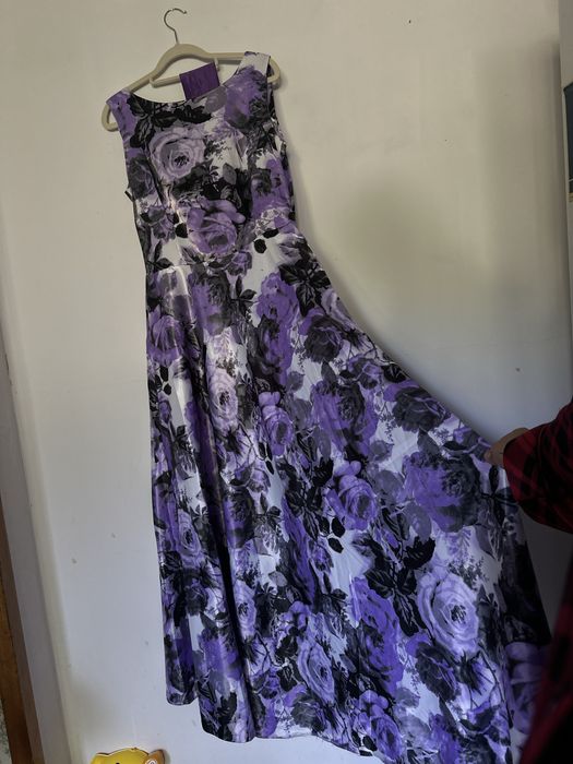 Вечернее платье