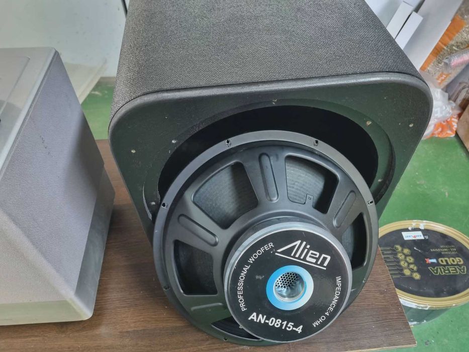 Difuzor subwoofer Alien AN-0815-4 – ca nou, bass puternic!