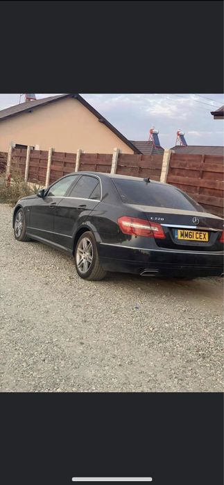 Usa  stanga  fata-spate mercedes E Class w212