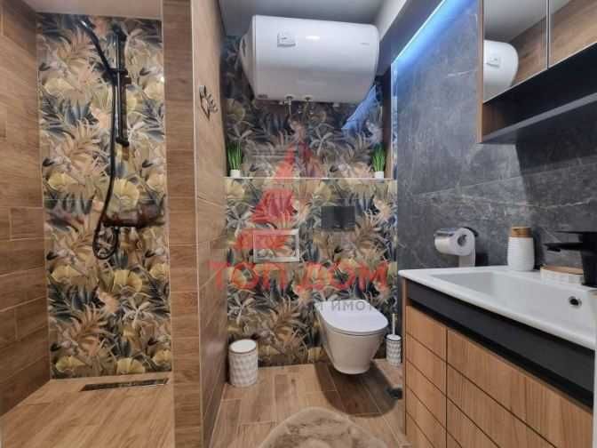 Дава се под наем Двустаен апартамент в Варна, Център - 65 кв.м за 612 € - Снимка #8