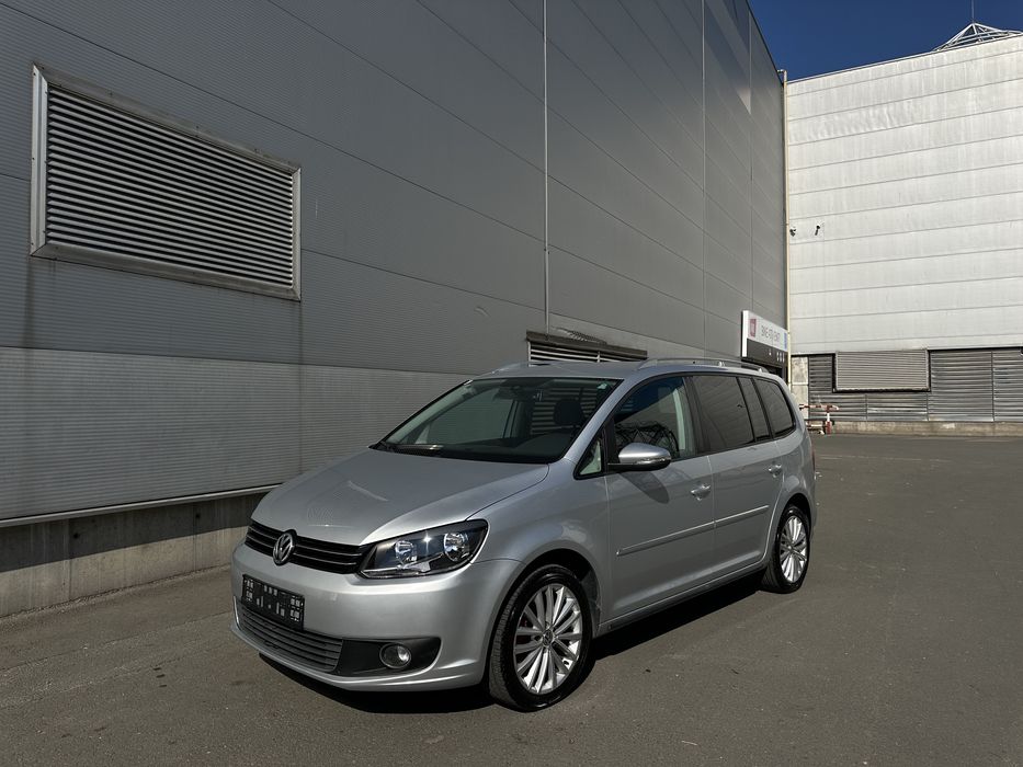 Volkswagen Touran 2.0 Tdi Highline 2011