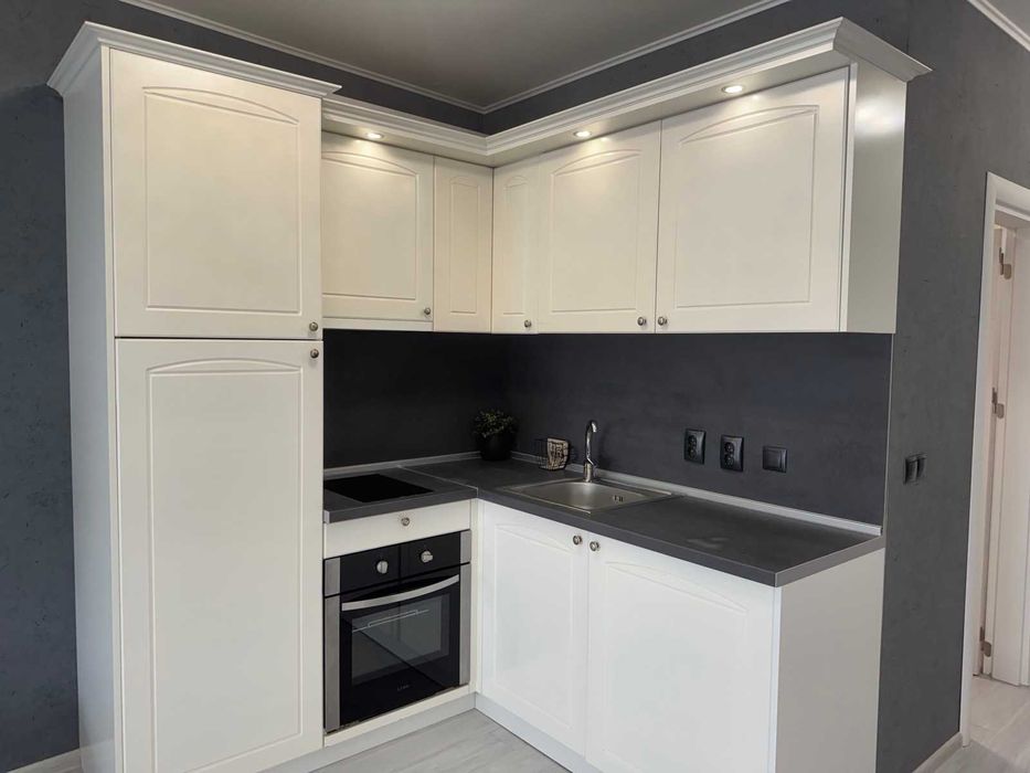 Дава се под наем Двустаен апартамент в Пловдив, Кършияка - 85 кв.м за 459 € - Снимка #5