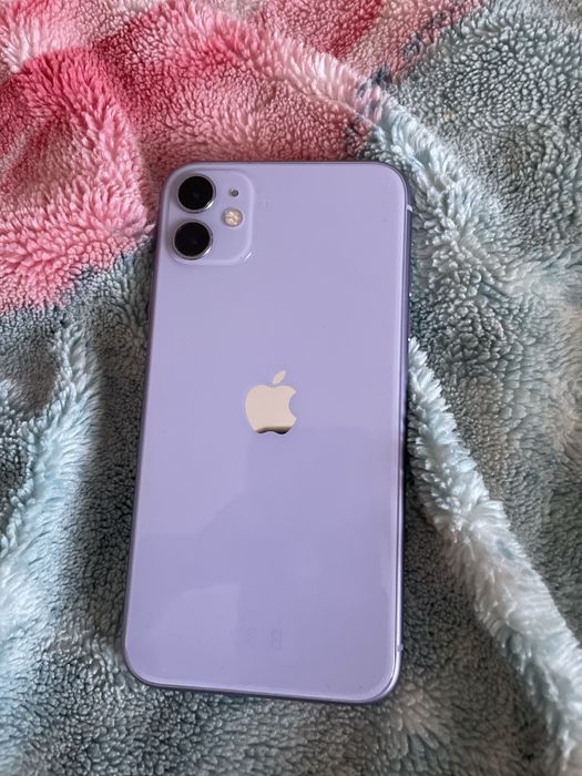 Vând iphone 11 nu are defecte deloc