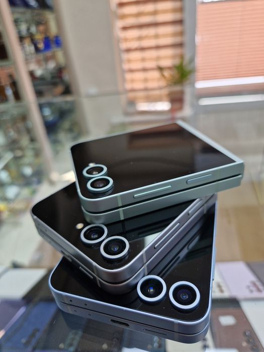 Samsung Flip 6 256GB