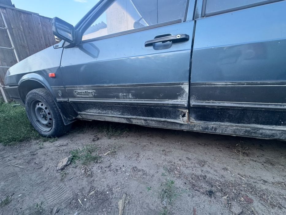 Автомобиль Ваз 2109
