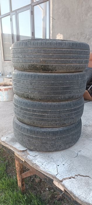 Летние шины в хорошем состоянии KUMHO