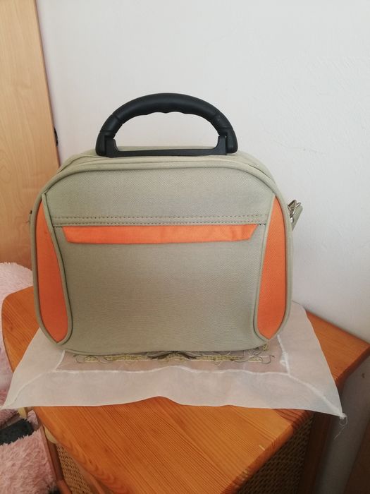 Чанта за пътуване