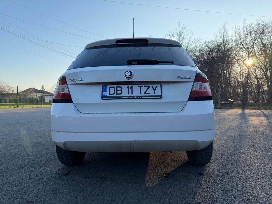 Skoda fabia3 2015 euro6