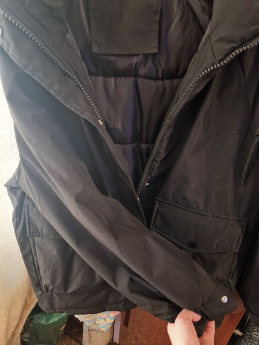 Куртка демисезонная.