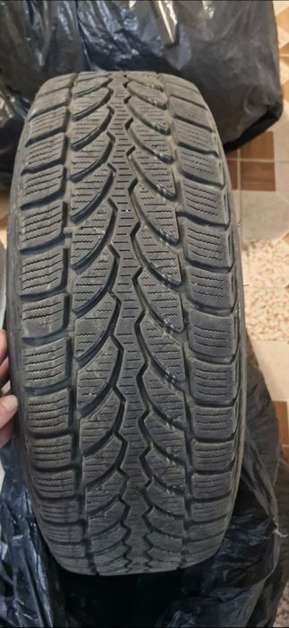 Cauciucuri + jante R15