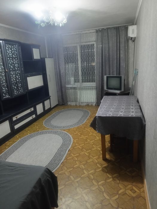 Комната в трёх комнатной квартире,