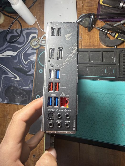Gigabyte B560 AORUS ELITE – AM4 – Perfect funcțională