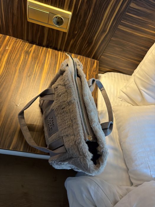 The Tote bag чанта