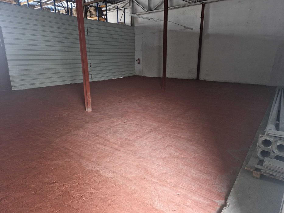 Hala de inchiriat 200 mp