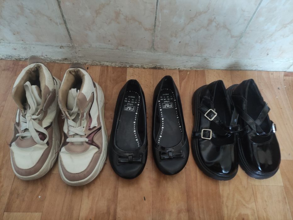 Продам обувь для девочек, размеры 25,26,27