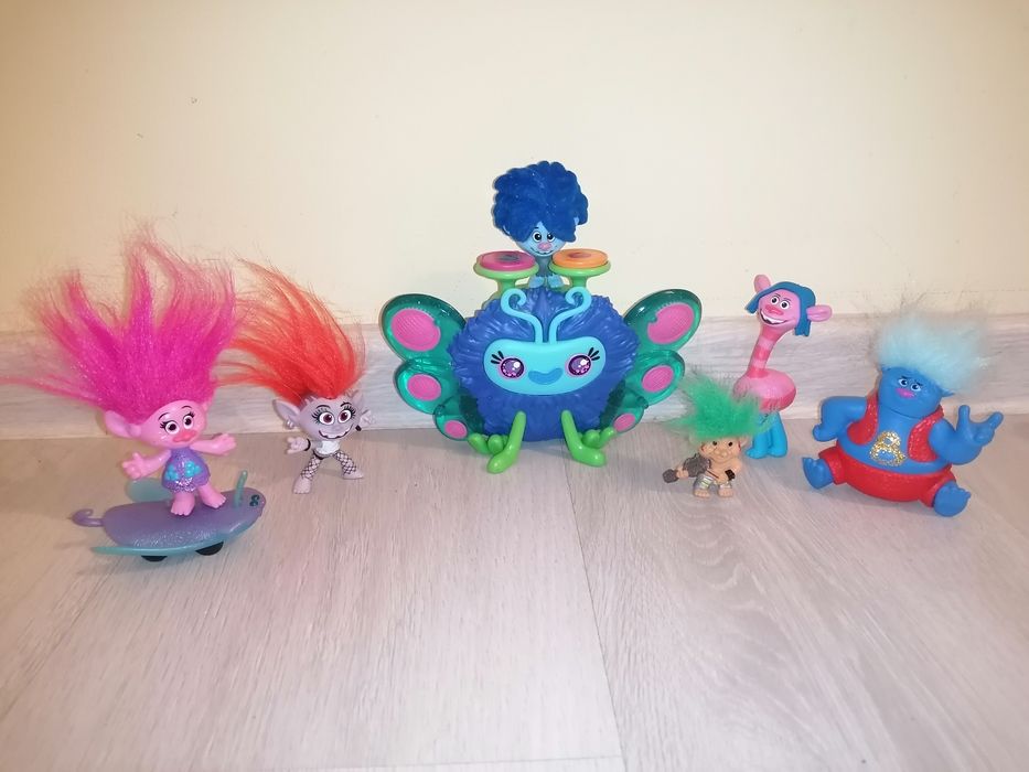 Trolls figurine hasbro