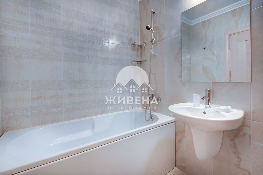 Продава се Тристаен апартамент в Свети Влас - 81 кв.м за 1606 €/кв.м - Снимка #10